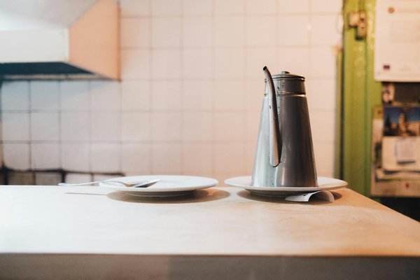 Améliorez votre service de porte menue restaurant dès maintenant